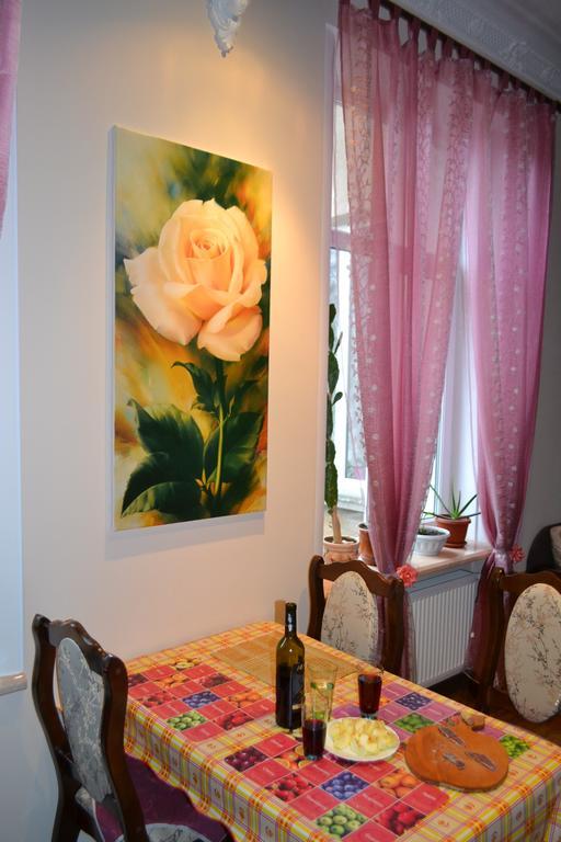 Apartment On Shevchenka Boulevard Ternopil Exteriör bild