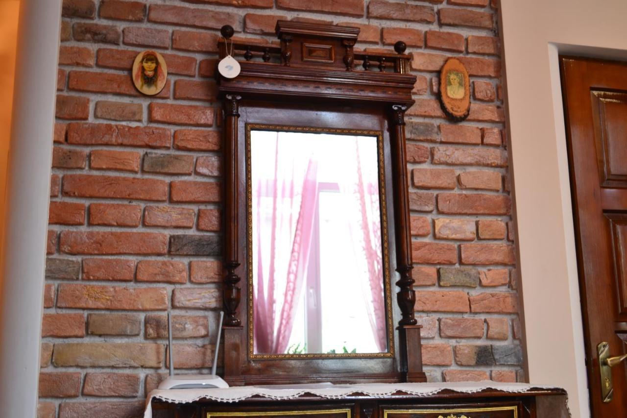 Apartment On Shevchenka Boulevard Ternopil Exteriör bild